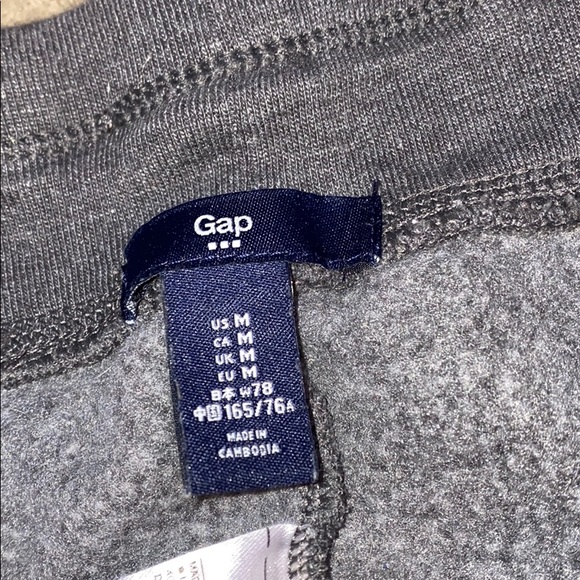 CUFFED GAP SWEATS - Picture 2 of 3